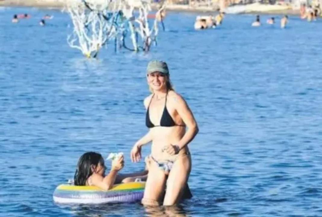 Bir zamanlar Arda Kural'ın büyük aşkıydı! Oyunculuğu bırakan Yıldız Asyalı uzun süre sonra tatilde yakalandı 4